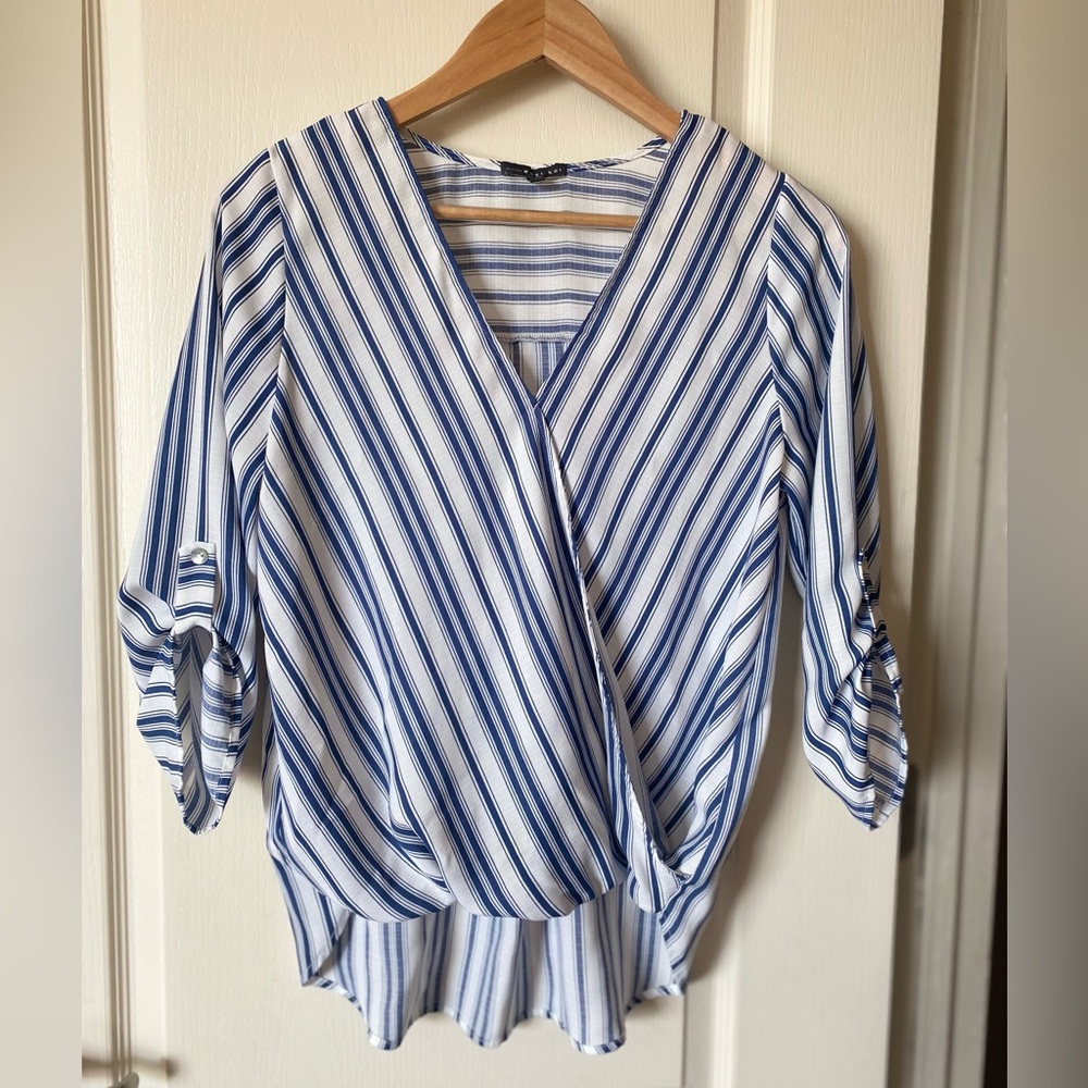 Business-casual flowy top